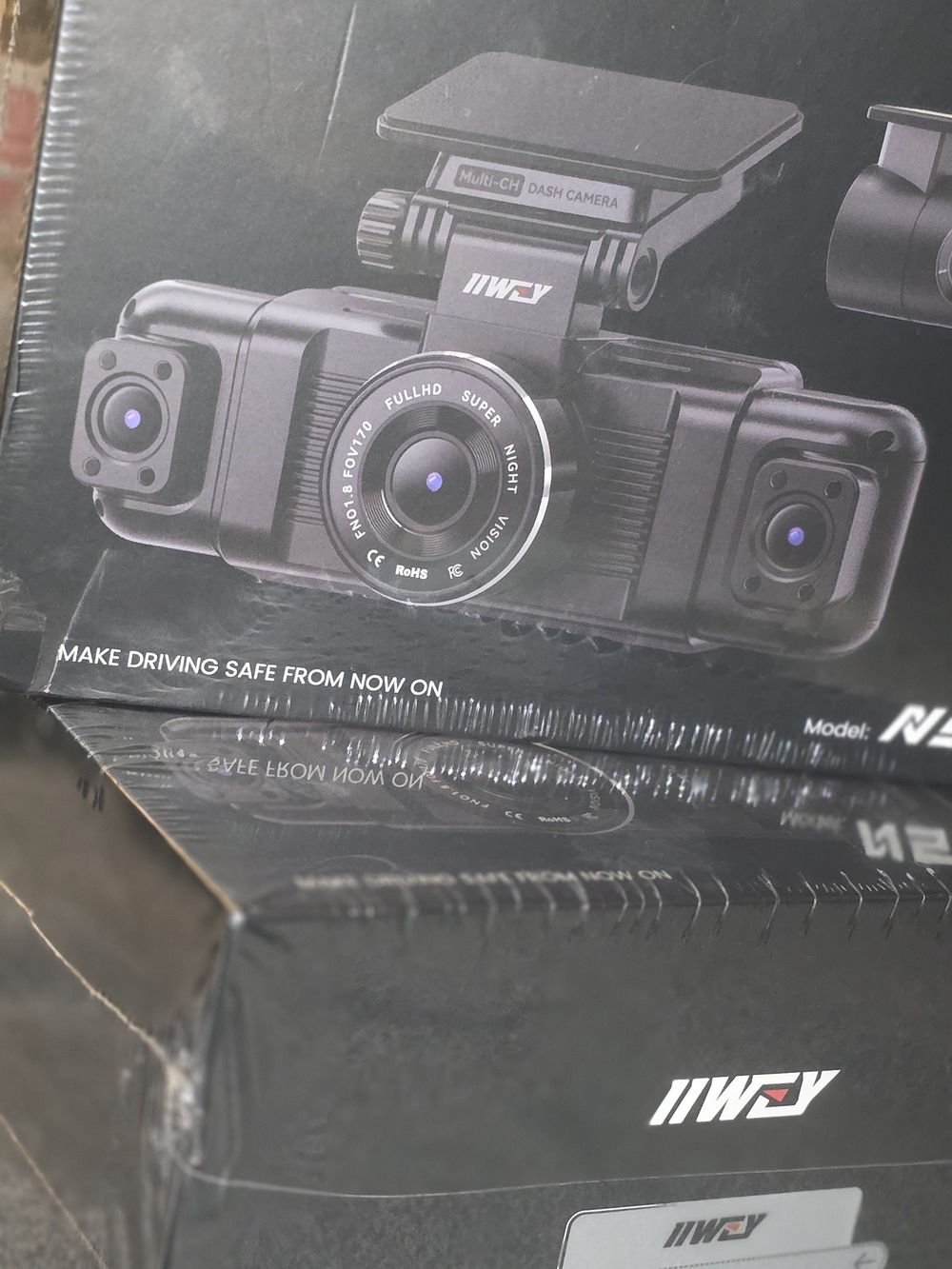 Black 3-Channel Dash Camera – Full HD Night Vision